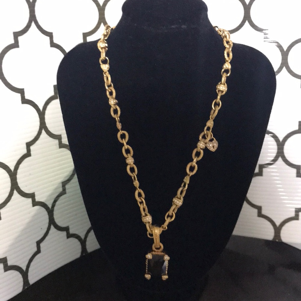 Lauren G Adams gold tone black stone Beautiful